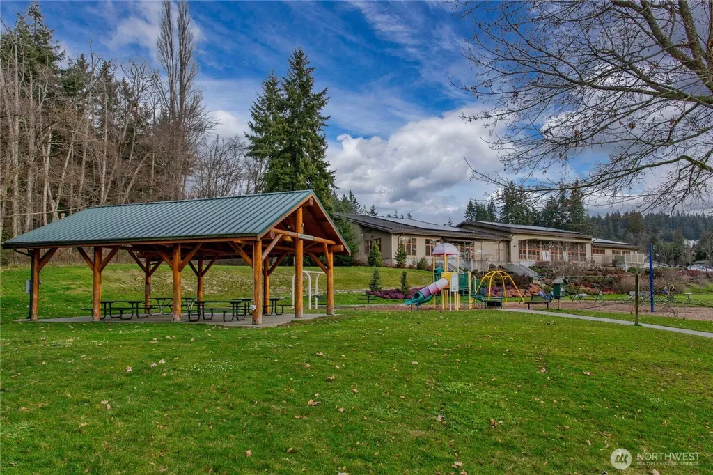 26202 Barrett Road NE Kingston WA 98346