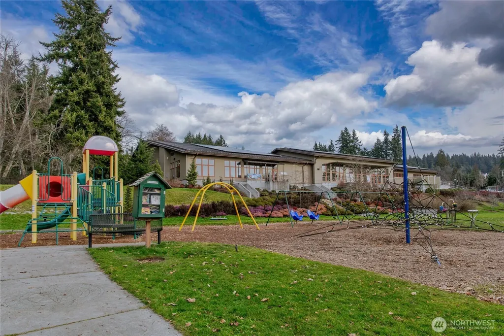 26202 Barrett Road NE Kingston WA 98346
