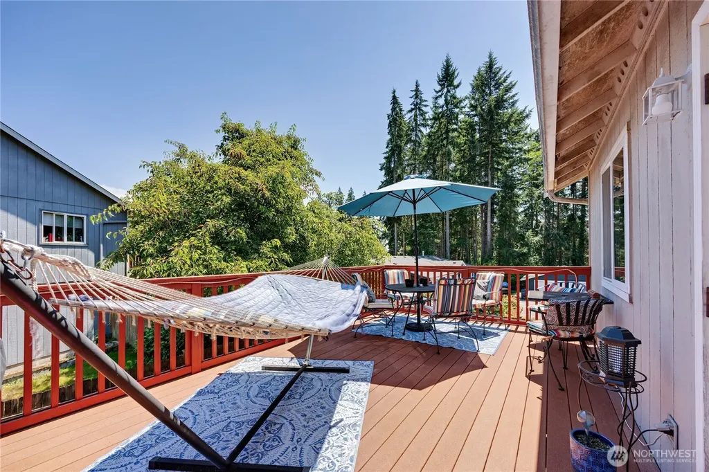 26202 Barrett Road NE Kingston WA 98346