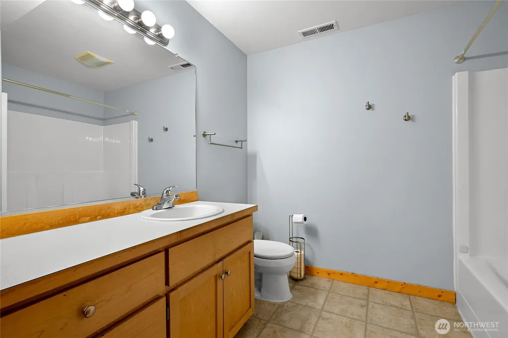 2561 Lakeridge Drive Ferndale WA 98248