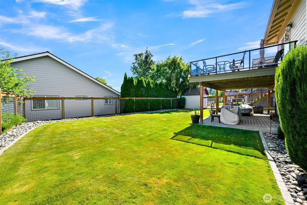 2561 Lakeridge Drive Ferndale WA 98248
