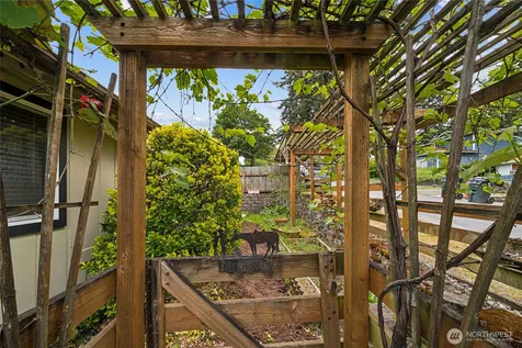 761 S 92nd Street Tacoma WA 98444