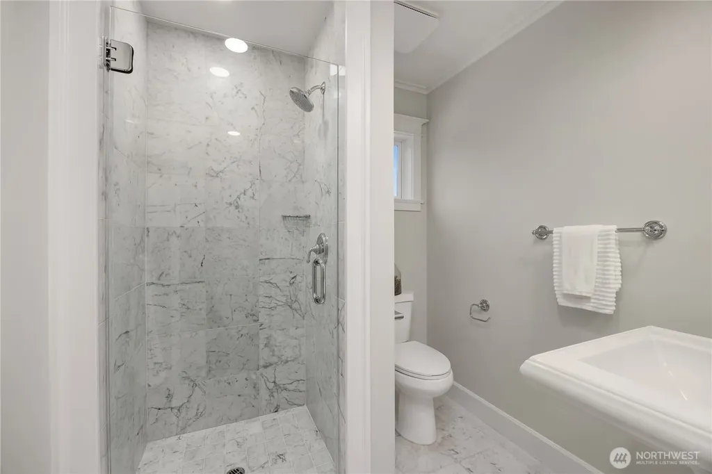 525 W Prospect Street Seattle WA 98119