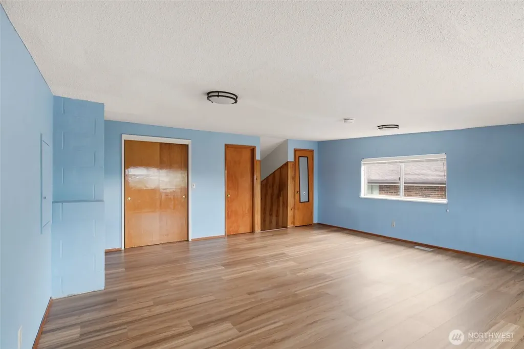1633 S Geiger Tacoma WA 98465