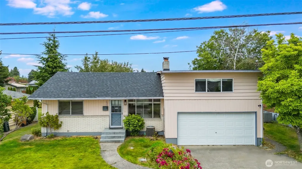 1633 S Geiger Tacoma WA 98465