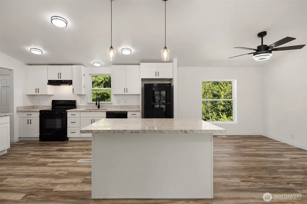 7725 Delvan Hill Road Sedro Woolley WA 98284