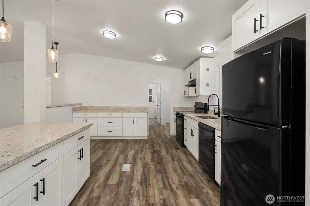 7725 Delvan Hill Road Sedro Woolley WA 98284