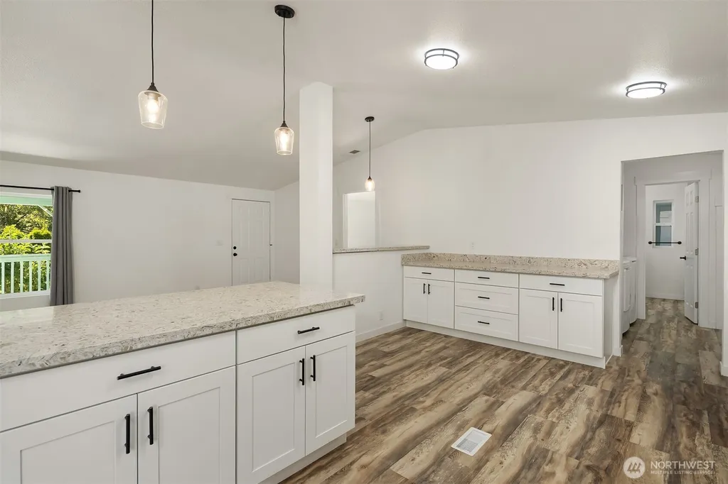 7725 Delvan Hill Road Sedro Woolley WA 98284