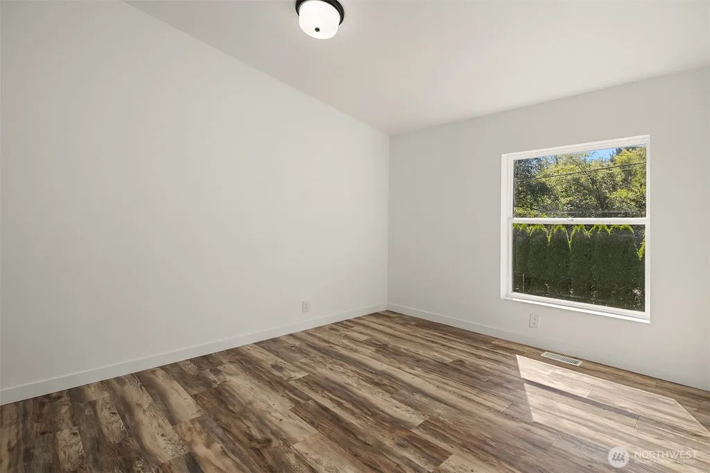 7725 Delvan Hill Road Sedro Woolley WA 98284