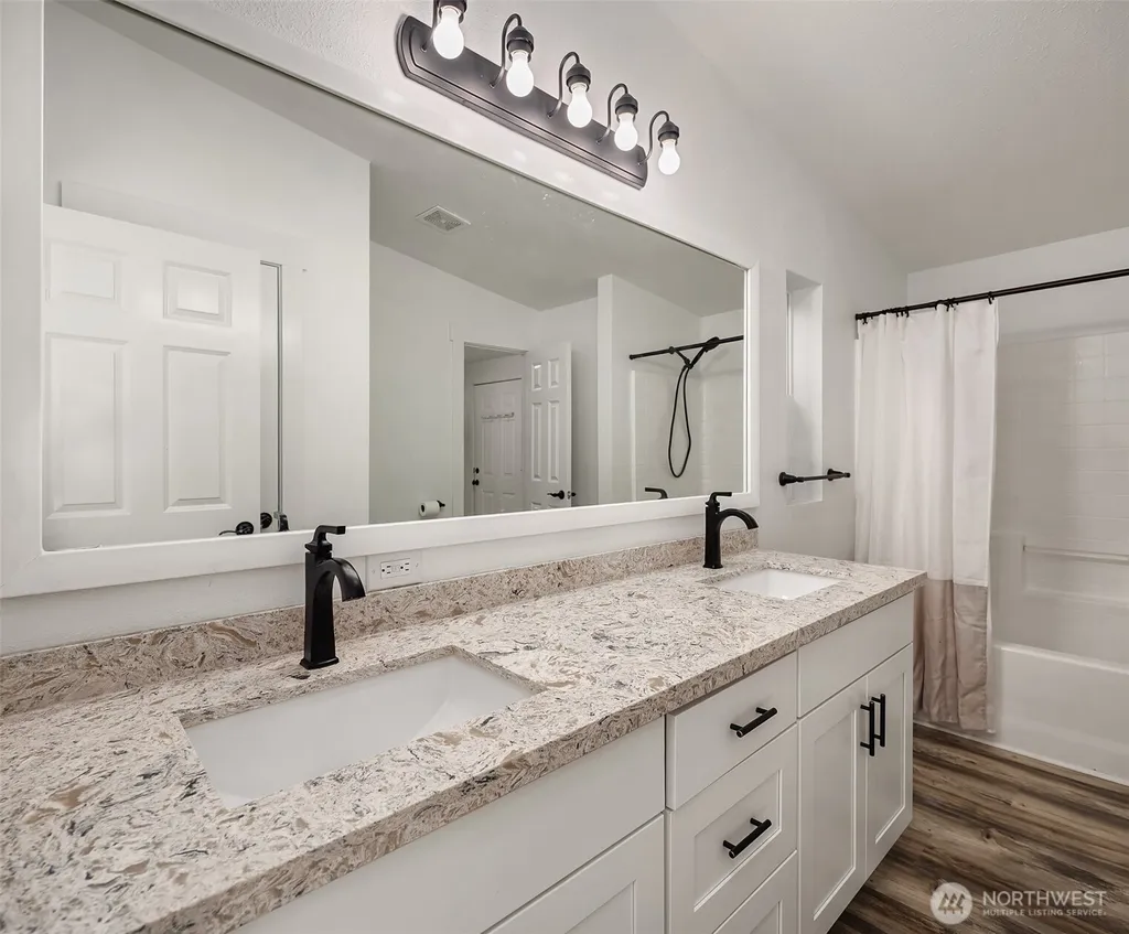 7725 Delvan Hill Road Sedro Woolley WA 98284