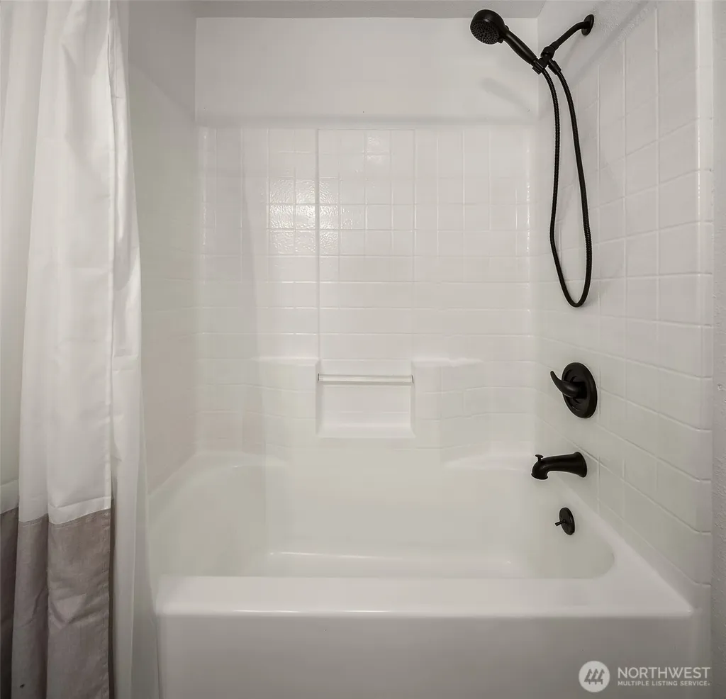 7725 Delvan Hill Road Sedro Woolley WA 98284