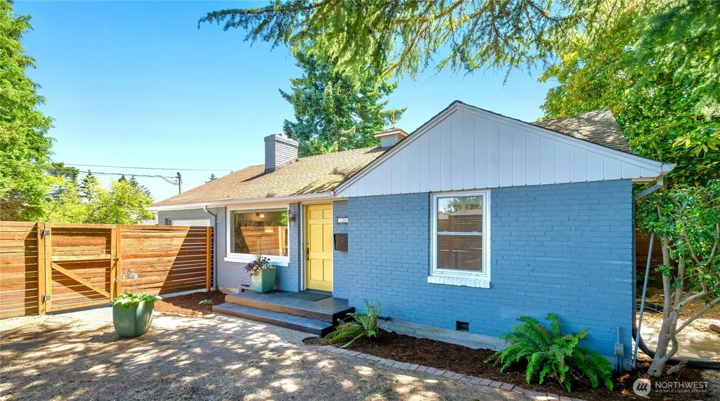3741 SW 106th Street Seattle WA 98146