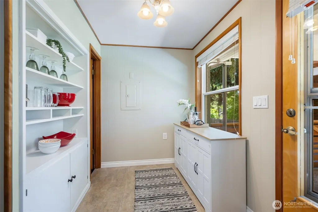 3741 SW 106th Street Seattle WA 98146