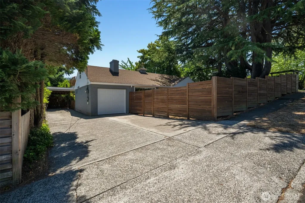 3741 SW 106th Street Seattle WA 98146