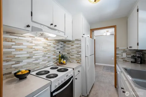 3741 SW 106th Street Seattle WA 98146