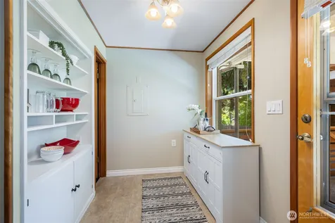 3741 SW 106th Street Seattle WA 98146