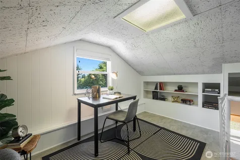 3741 SW 106th Street Seattle WA 98146
