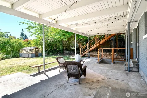 3741 SW 106th Street Seattle WA 98146