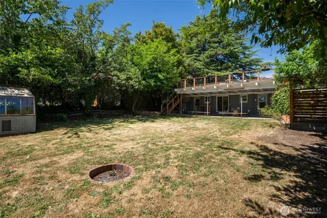 3741 SW 106th Street Seattle WA 98146