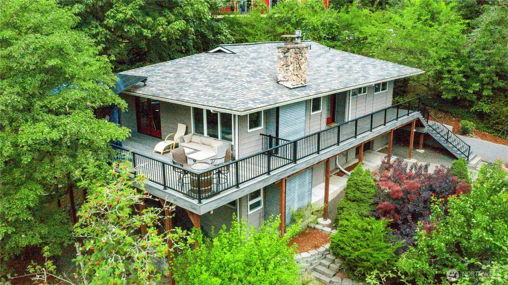 3202 19th Street Bremerton WA 98312