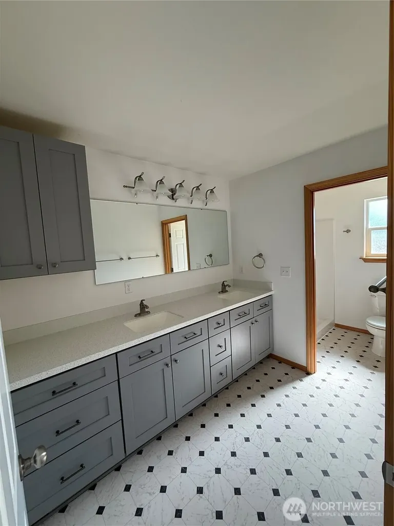 258 Parkside Loop Napavine WA 98532