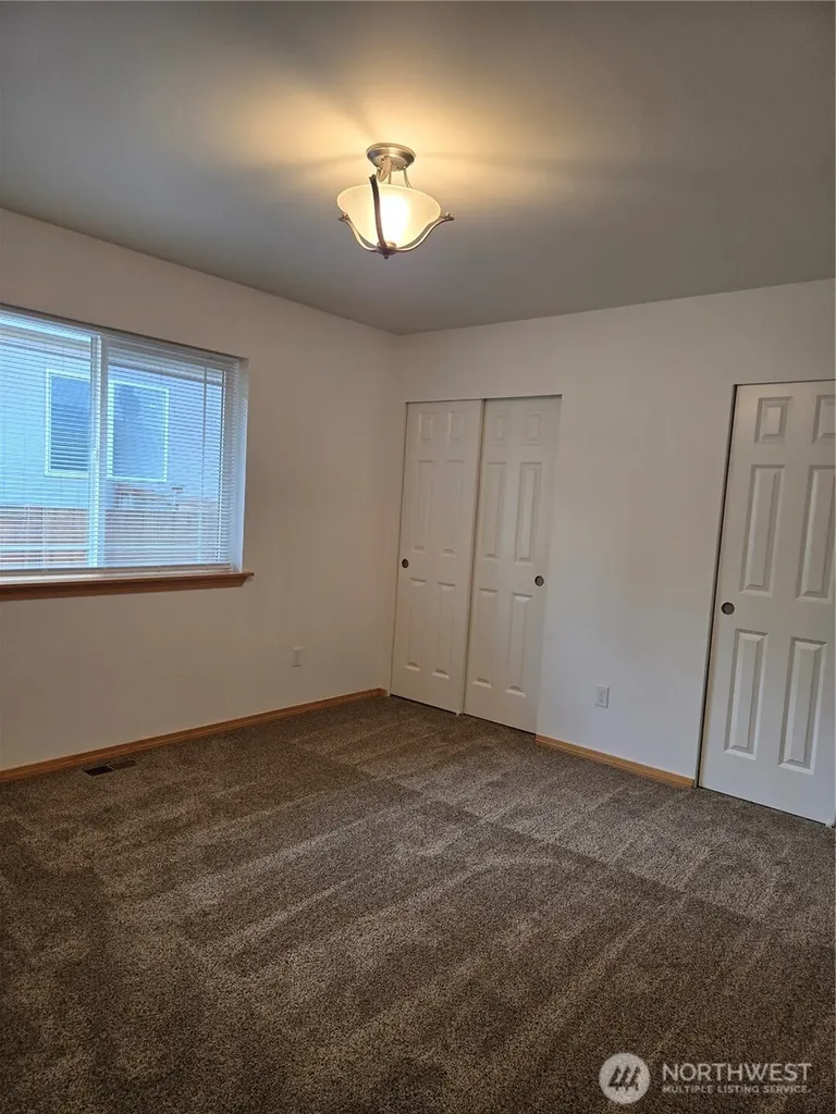 258 Parkside Loop Napavine WA 98532