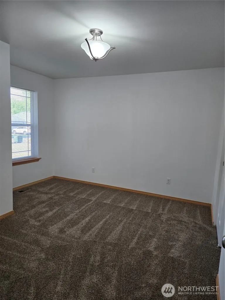 258 Parkside Loop Napavine WA 98532