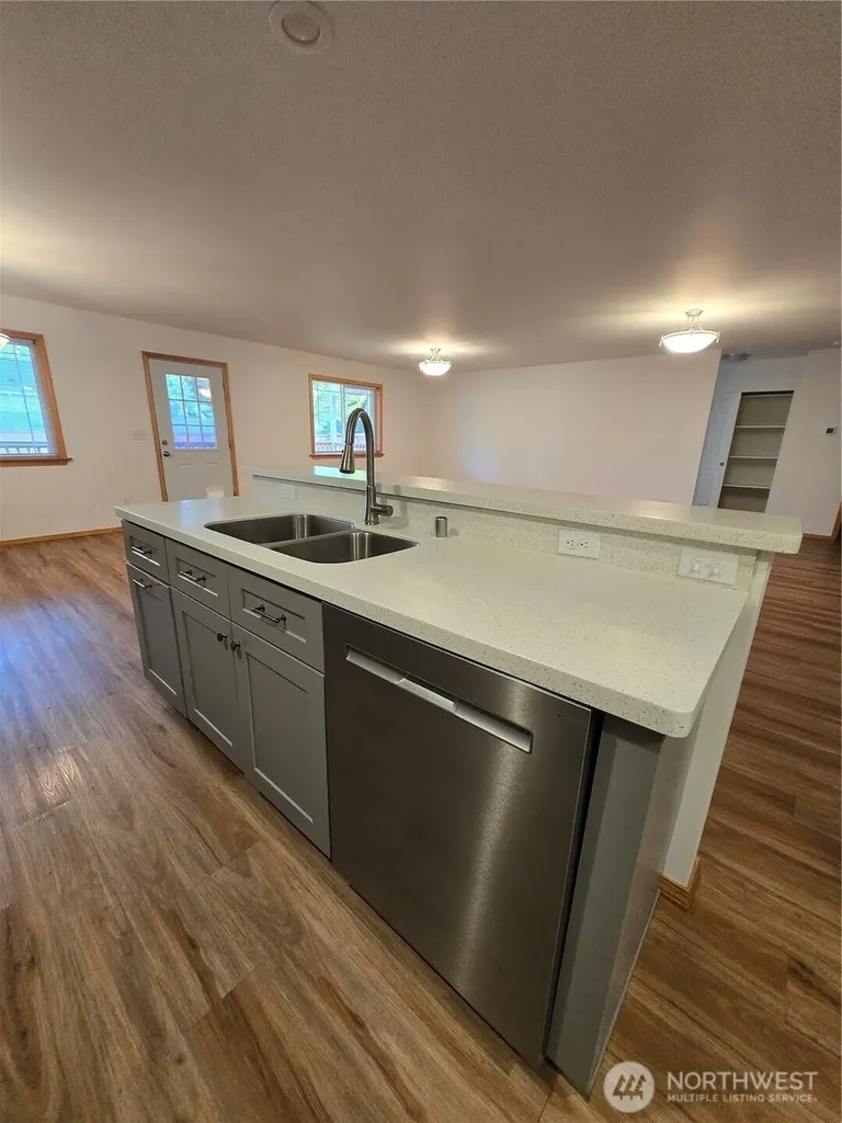 258 Parkside Loop Napavine WA 98532