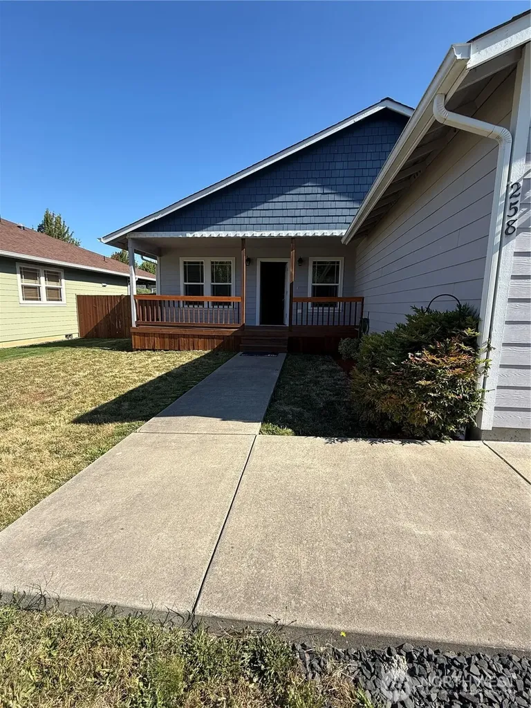 258 Parkside Loop Napavine WA 98532