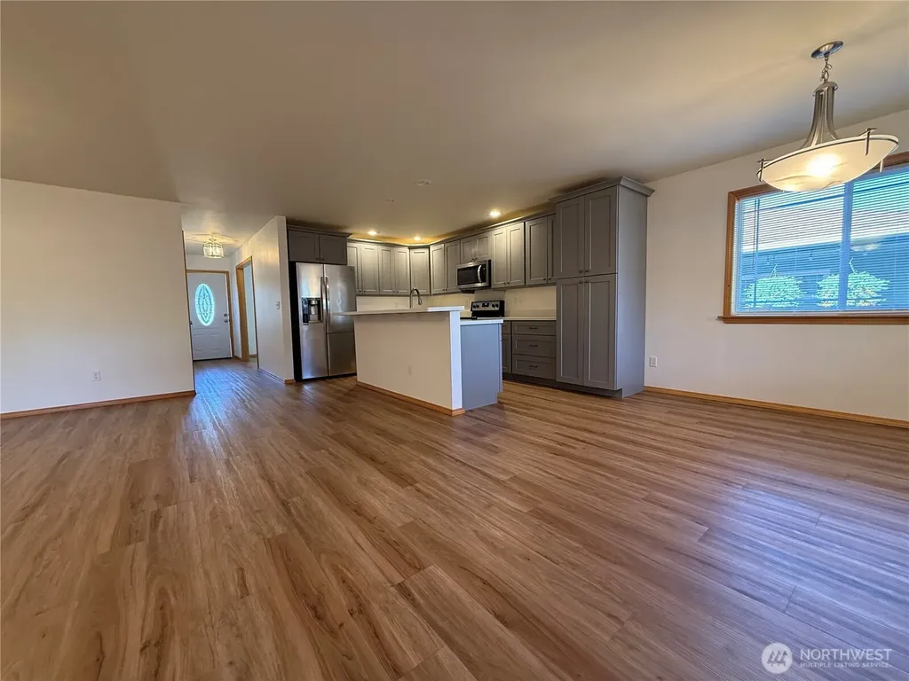 258 Parkside Loop Napavine WA 98532