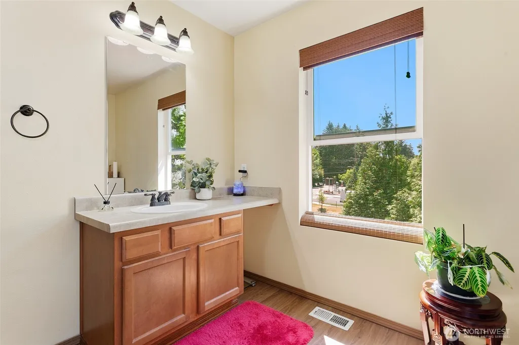 943 Candlestick Lane SW Olympia WA 98512