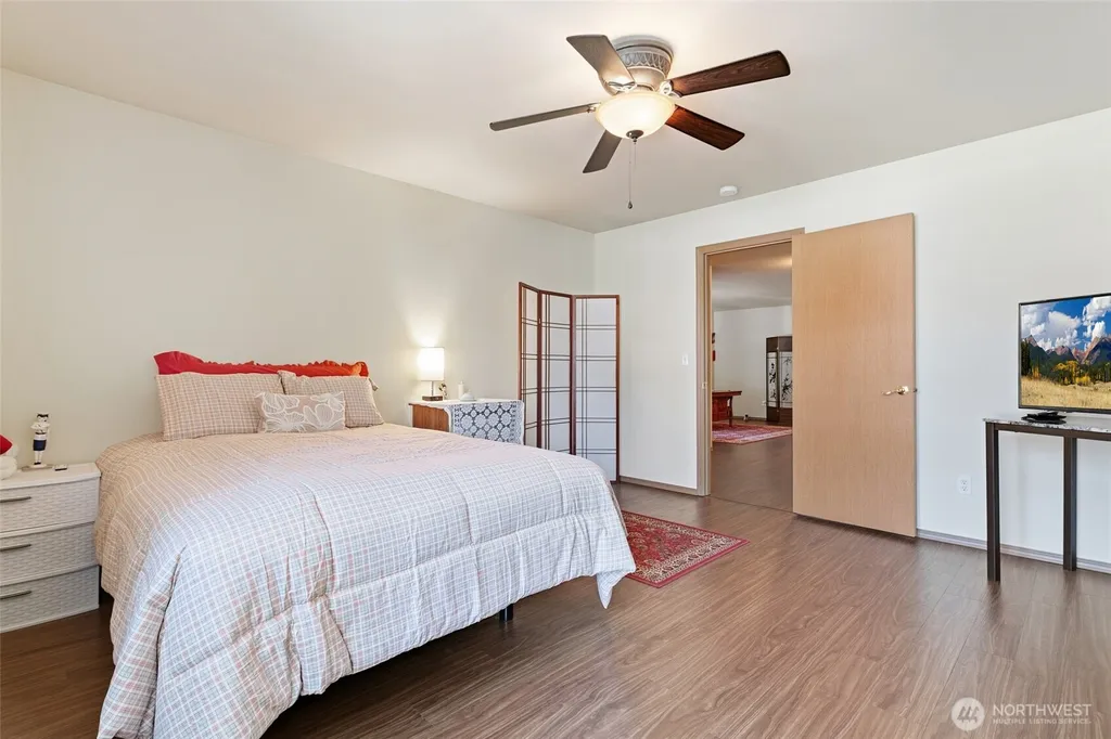 943 Candlestick Lane SW Olympia WA 98512