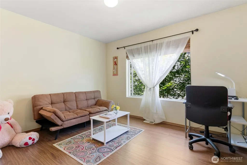 943 Candlestick Lane SW Olympia WA 98512