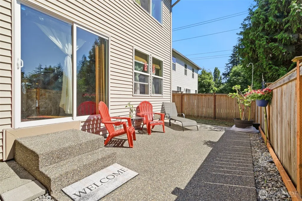 943 Candlestick Lane SW Olympia WA 98512
