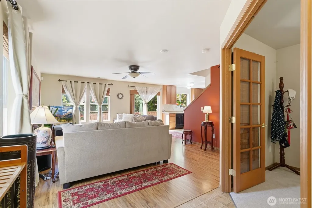 943 Candlestick Lane SW Olympia WA 98512