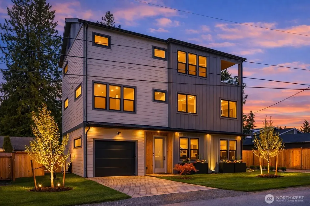 215 NE 123rd Street Seattle WA 98125