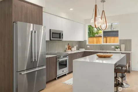 215 NE 123rd Street Seattle WA 98125