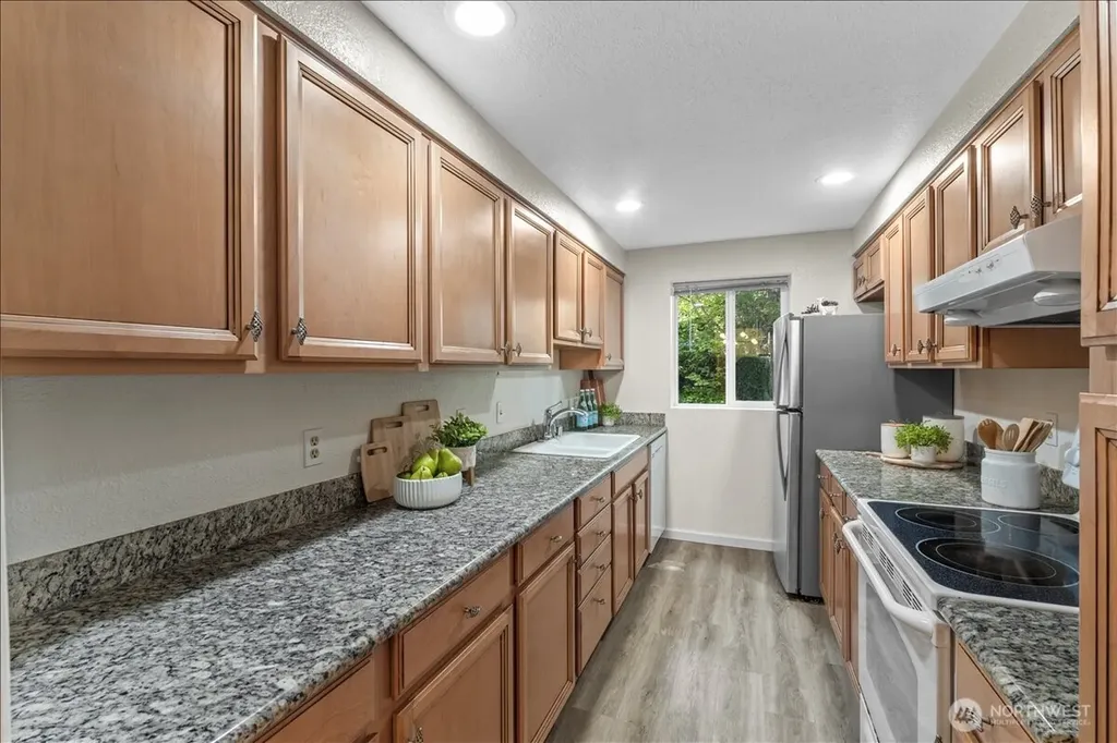 12729 NE 144th Street Kirkland WA 98034
