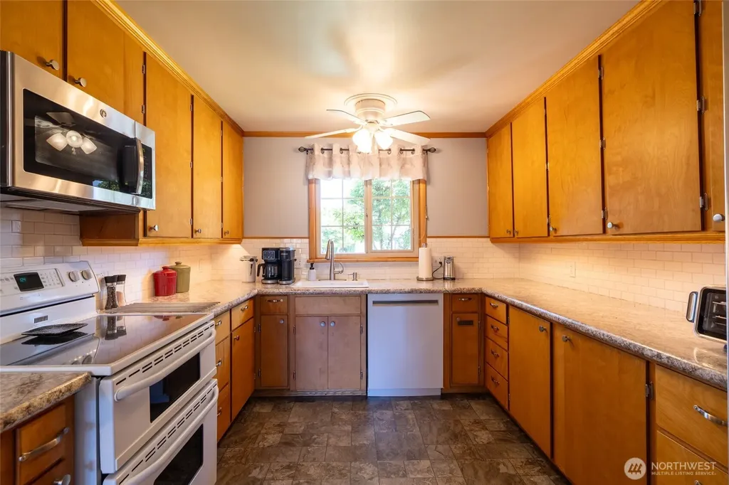 727 K Street Centralia WA 98531