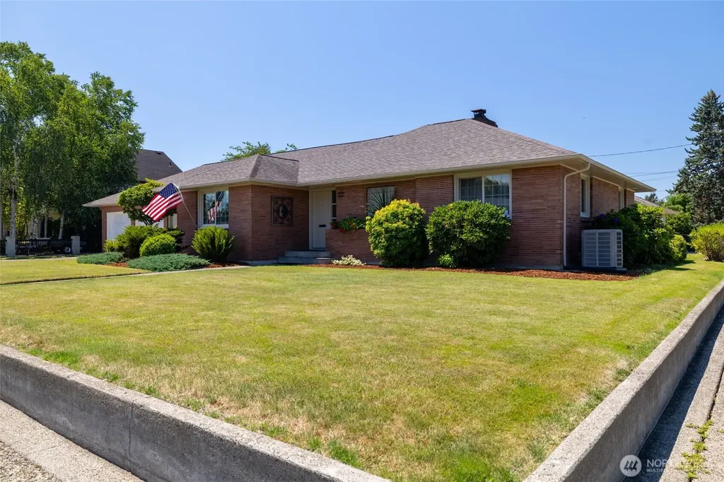 727 K Street Centralia WA 98531