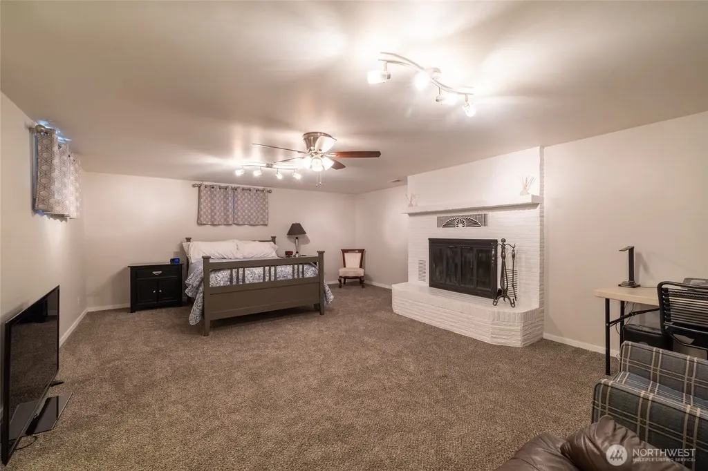 727 K Street Centralia WA 98531