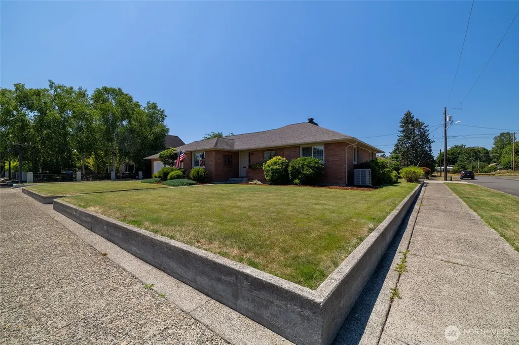 727 K Street Centralia WA 98531