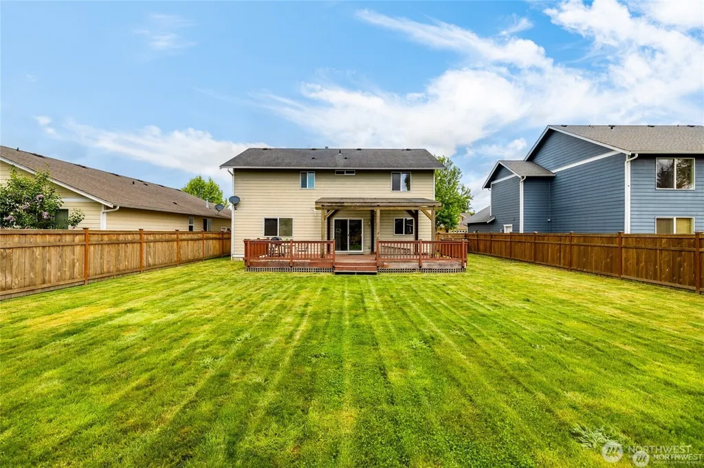 1136 Homestead Drive Burlington WA 98233