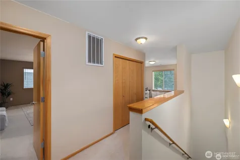 1136 Homestead Drive Burlington WA 98233
