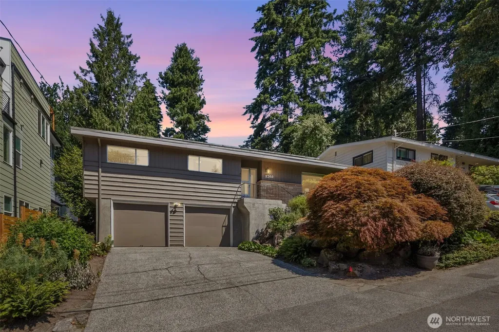 2360 NE 90th Street Seattle WA 98115