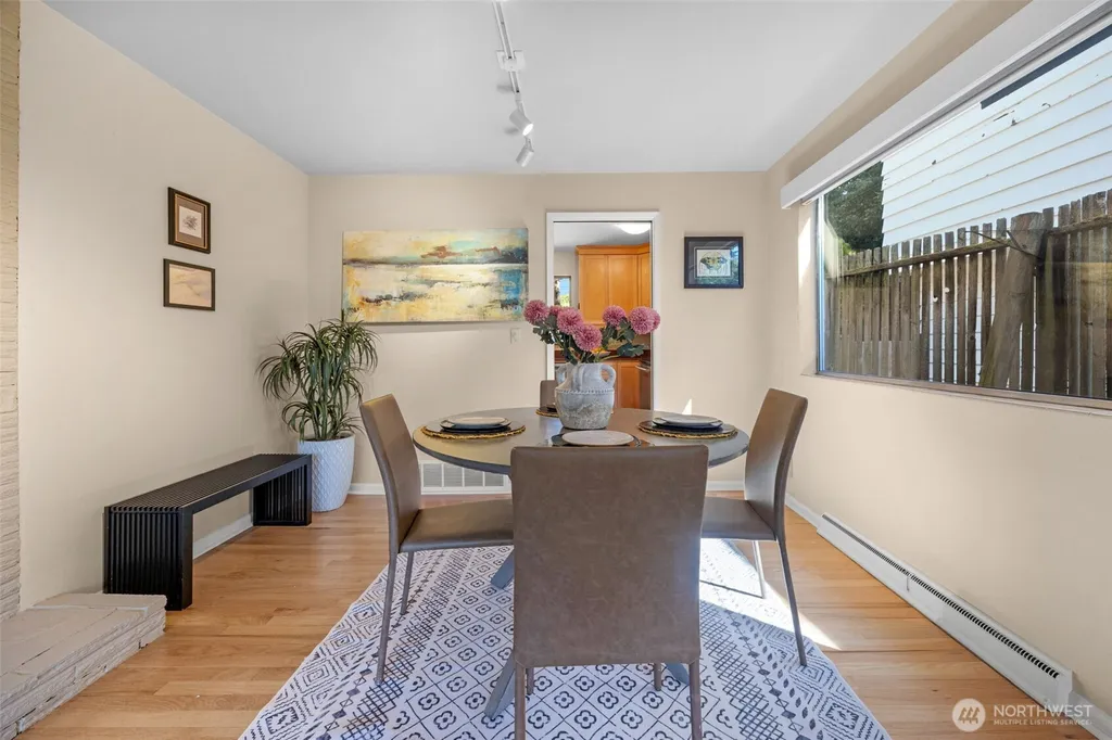 2360 NE 90th Street Seattle WA 98115