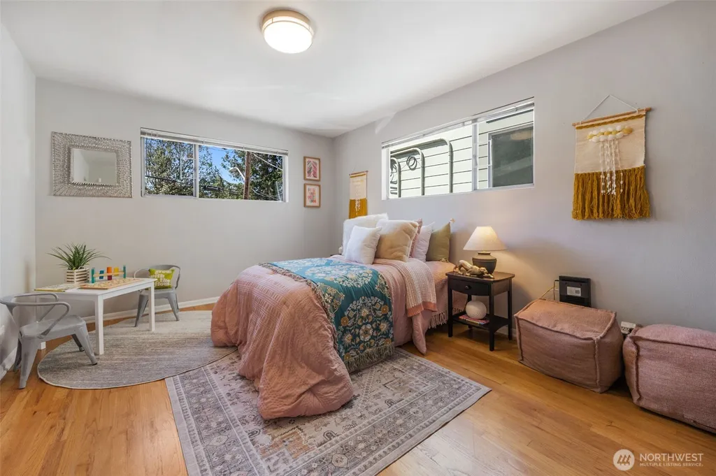 2360 NE 90th Street Seattle WA 98115