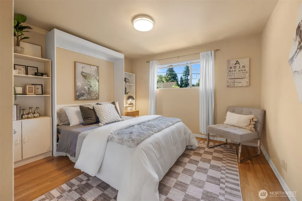 2360 NE 90th Street Seattle WA 98115