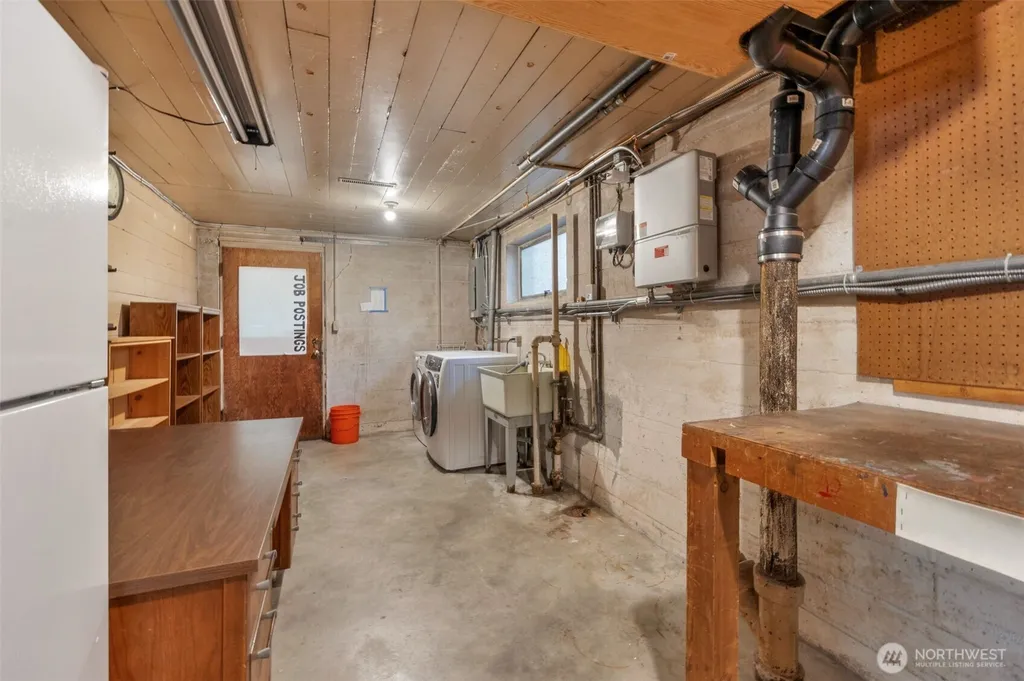 2360 NE 90th Street Seattle WA 98115