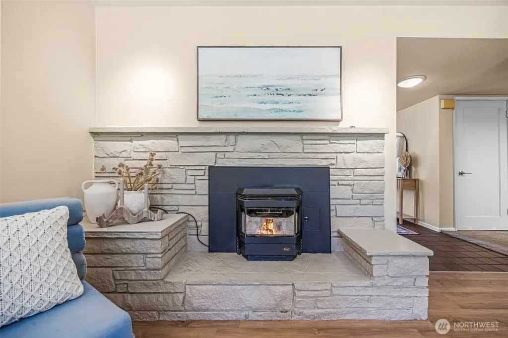 2360 NE 90th Street Seattle WA 98115
